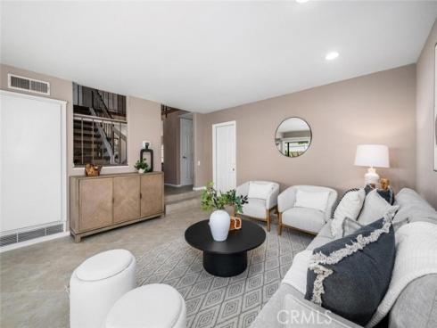 9717 Avenida Monterey , Cypress, CA