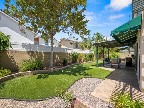 9717 Avenida Monterey , Cypress, CA