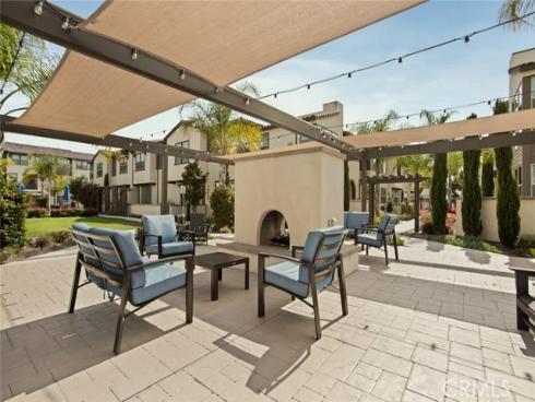 10305 Triple Crown Lane, Cypress, CA