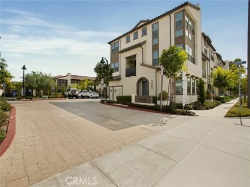 10305 Triple Crown Lane, Cypress, CA