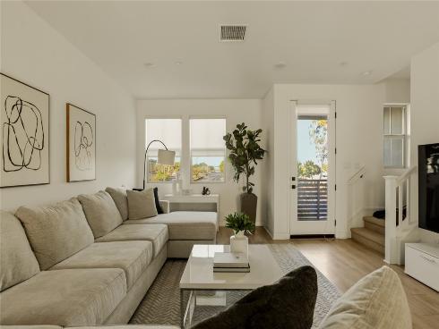 10942 Champions Lane, Cypress, CA