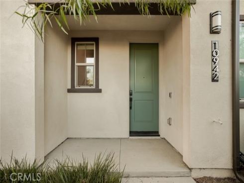 10942 Champions Lane, Cypress, CA