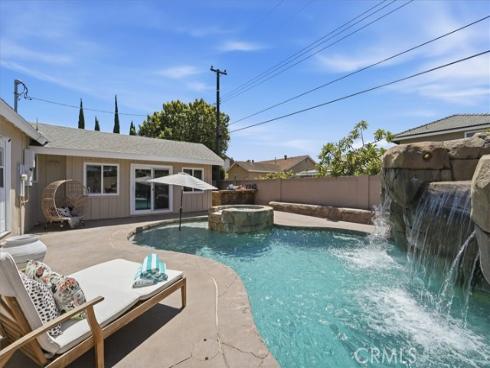 9393 Ethel , Cypress, CA