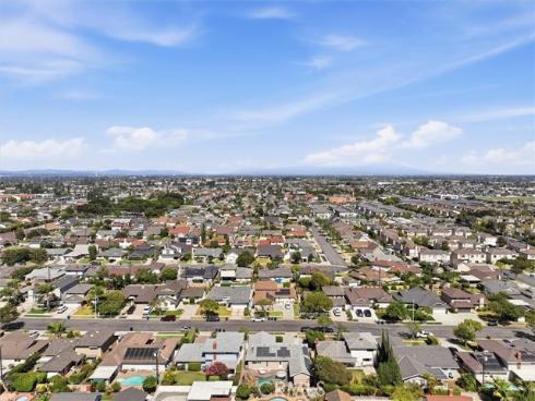 9393 Ethel , Cypress, CA