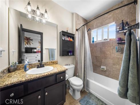 6198 Lincoln 18 , Cypress, CA