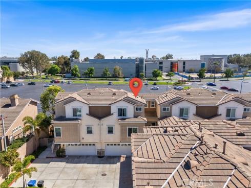 6198 Lincoln 18 , Cypress, CA