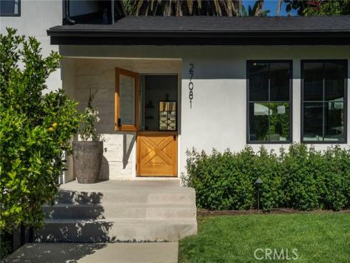 27081 Calle Dolores