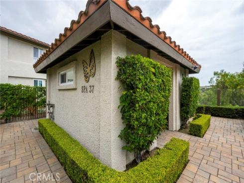 20 Corniche H Drive, Dana Point, CA