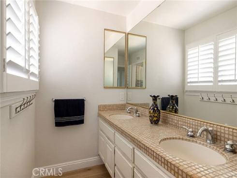 27 Los Monteros Drive, Dana Point, CA