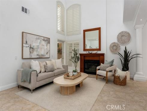 1  Saint Kitts  , Dana Point, CA