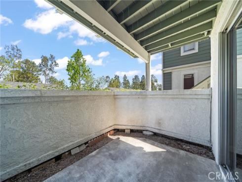 12042 Sylvan River 4 , Fountain Valley, CA