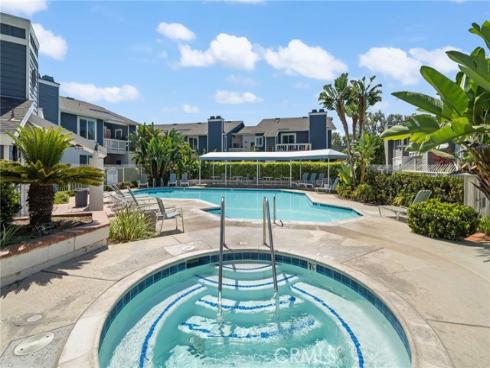 12042 Sylvan River 4 , Fountain Valley, CA