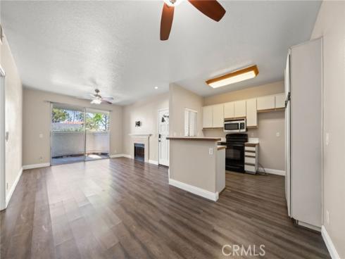12042 Sylvan River 4 , Fountain Valley, CA