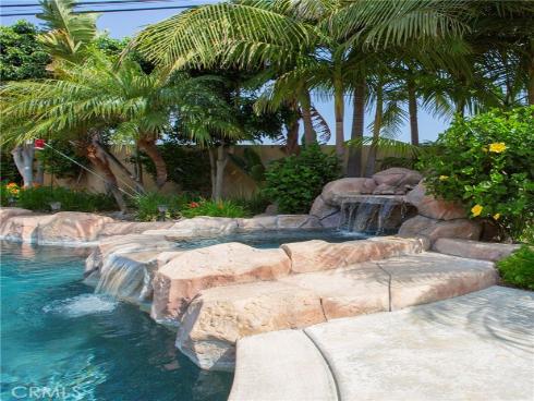 8795 La Roca , Fountain Valley, CA