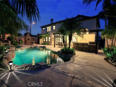 8795 La Roca , Fountain Valley, CA