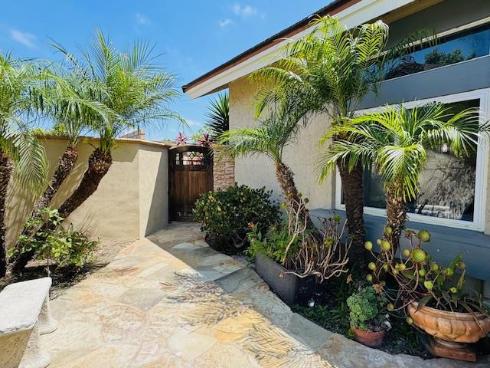 18874 Mount Cimarron Street, Fountain Valley, CA