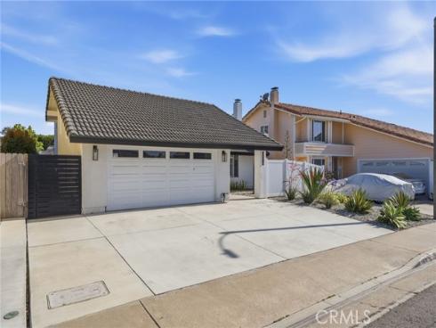 10618 El Toro , Fountain Valley, CA