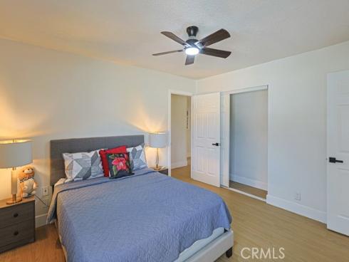 17819  Bay  , Fountain Valley, CA