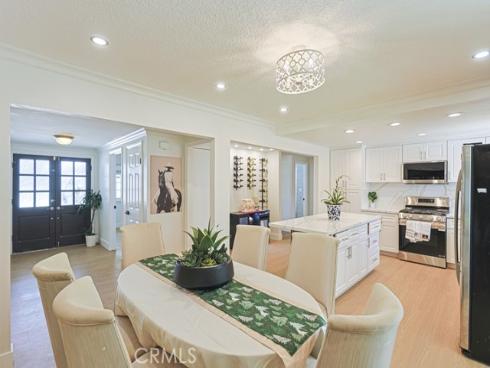 17819  Bay  , Fountain Valley, CA