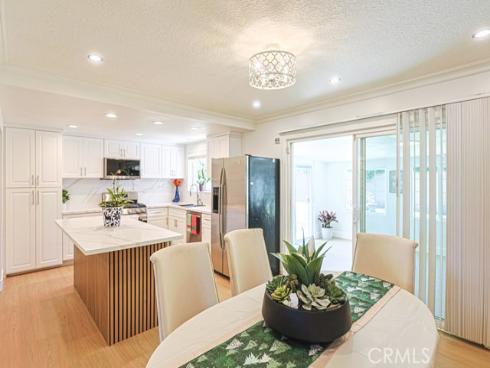 17819  Bay  , Fountain Valley, CA