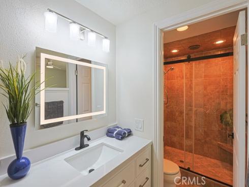17819  Bay  , Fountain Valley, CA