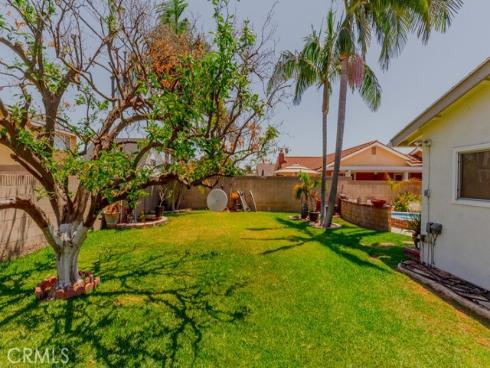 9331 La Cortinilla Avenue, Fountain Valley, CA