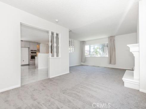 9331 La Cortinilla Avenue, Fountain Valley, CA