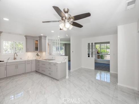 9331 La Cortinilla Avenue, Fountain Valley, CA
