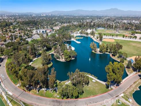 12068 Sylvan River 58 , Fountain Valley, CA