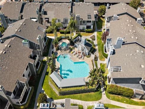 12068 Sylvan River 58 , Fountain Valley, CA
