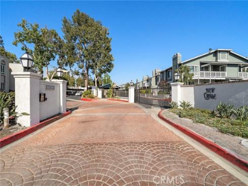 12068 Sylvan River 58 , Fountain Valley, CA