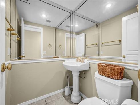 10462 Rio Grande Court, Fountain Valley, CA