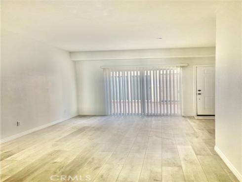 17168 Newhope 222 , Fountain Valley, CA
