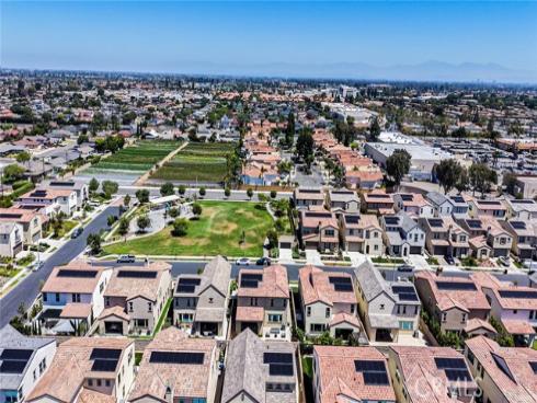9794  Skylar  , Fountain Valley, CA