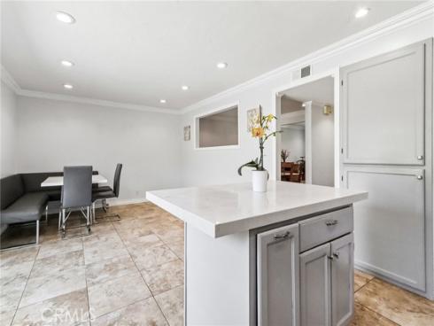 10424 Echo River Court, Fountain Valley, CA