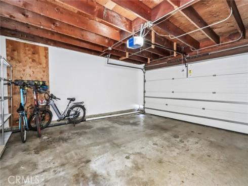 10424 Echo River Court, Fountain Valley, CA