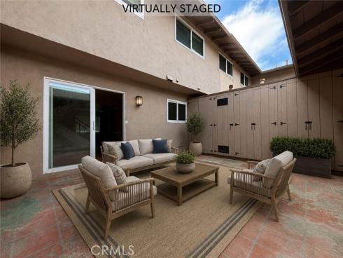 18324  Brookhurst  , Fountain Valley, CA