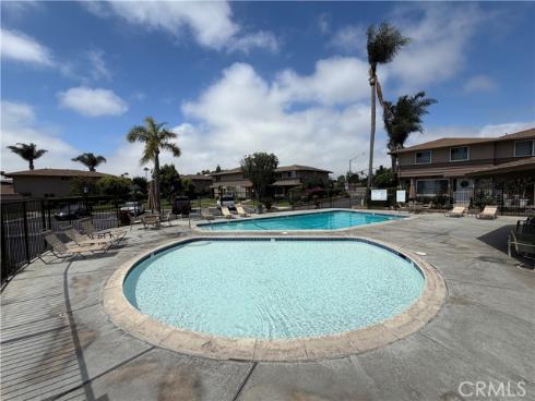 18324  Brookhurst  , Fountain Valley, CA