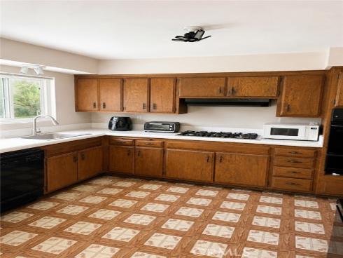 17786  Santa Anita  , Fountain Valley, CA