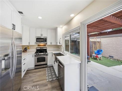 10815 Onyx Court, Fountain Valley, CA