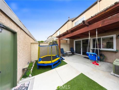 10815 Onyx Court, Fountain Valley, CA