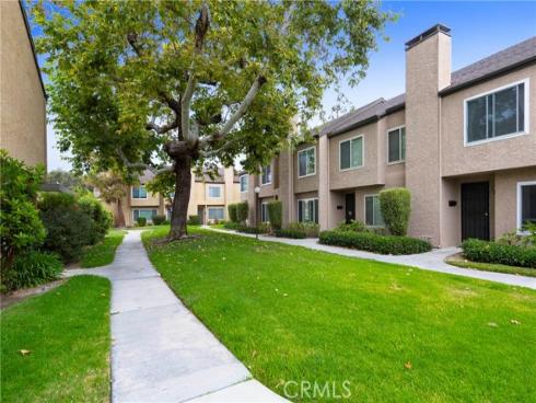 10815 Onyx Court, Fountain Valley, CA