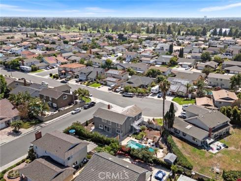 16182 Mt Nimbus , Fountain Valley, CA
