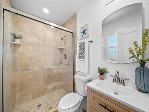 8798 La Casita Avenue, Fountain Valley, CA