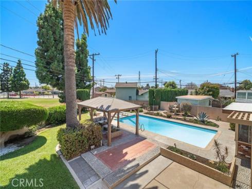 8798 La Casita Avenue, Fountain Valley, CA