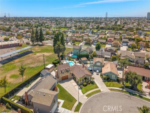 8798 La Casita Avenue, Fountain Valley, CA