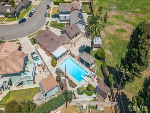 8798 La Casita Avenue, Fountain Valley, CA