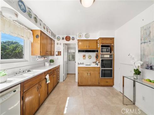 18333 Jacaranda Street, Fountain Valley, CA