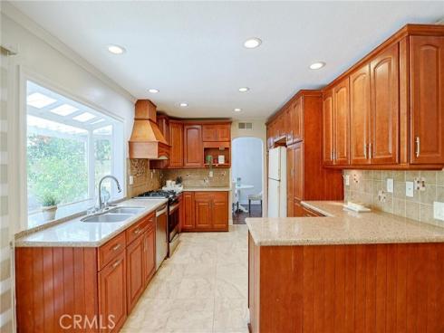 8563 Amazon River , Fountain Valley, CA