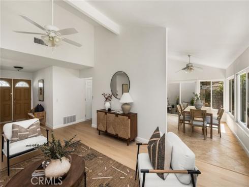 9376  Siskin  , Fountain Valley, CA